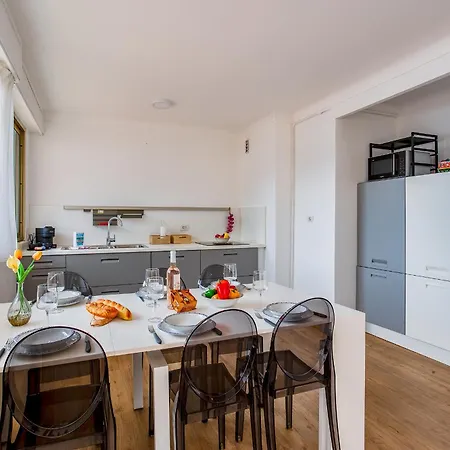 Apartman Dina Palace Ap4462 By Riviera Homes